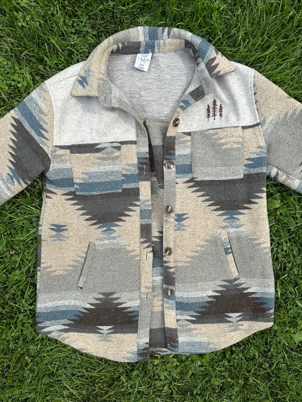 Women’s Aztec fall jacket Banff Canada boho/granola girl/outdoors
